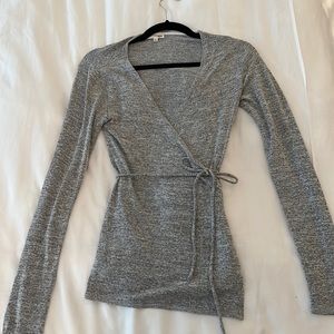 Aritzia Wilfred - Grey Wrap Long sleeve Top - Like New